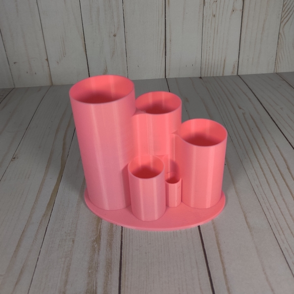 Pink 3d printed pencil/makeup holder - Picture 2 of 7